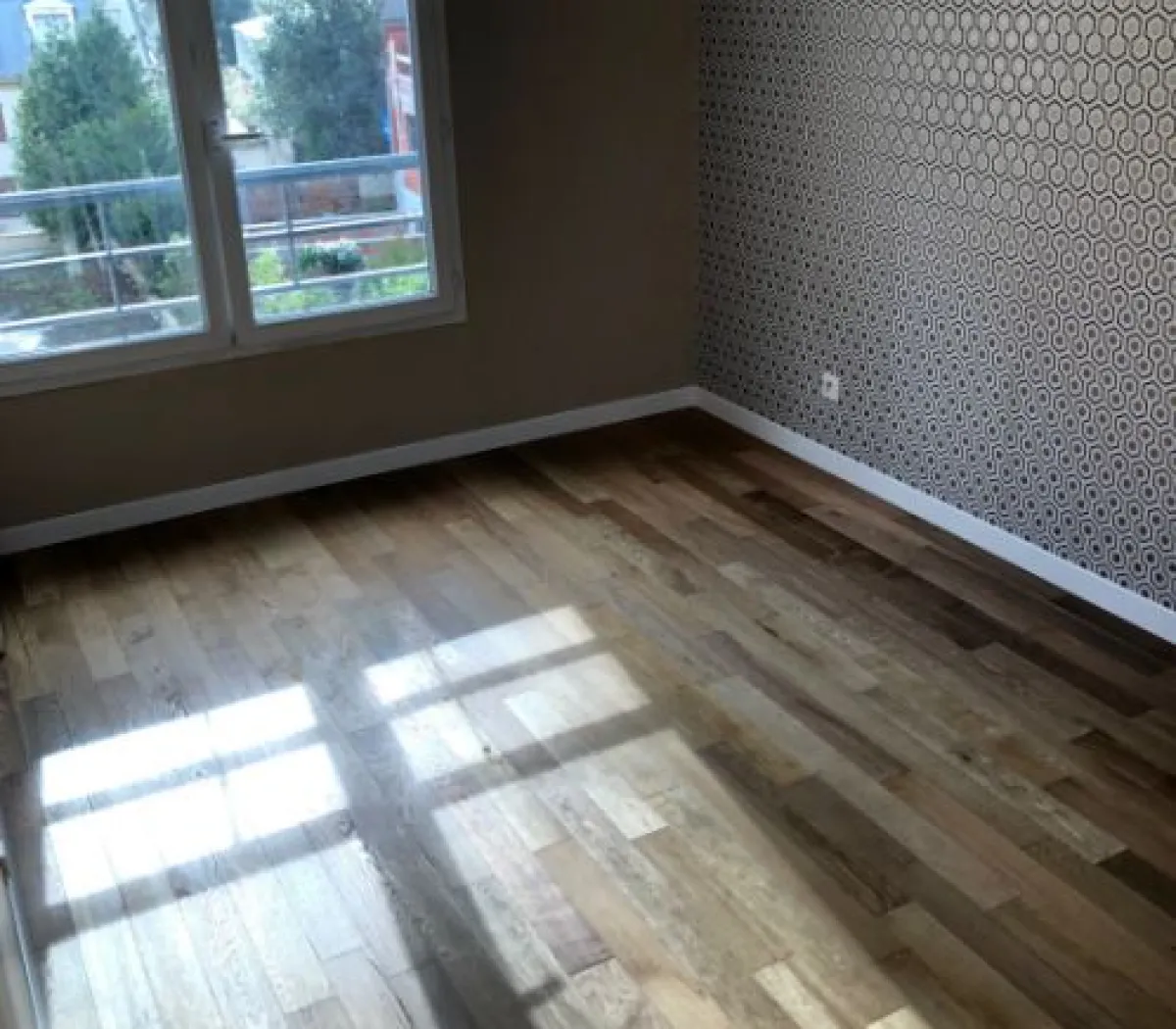 Location Suresnes Appartement d8b53d95