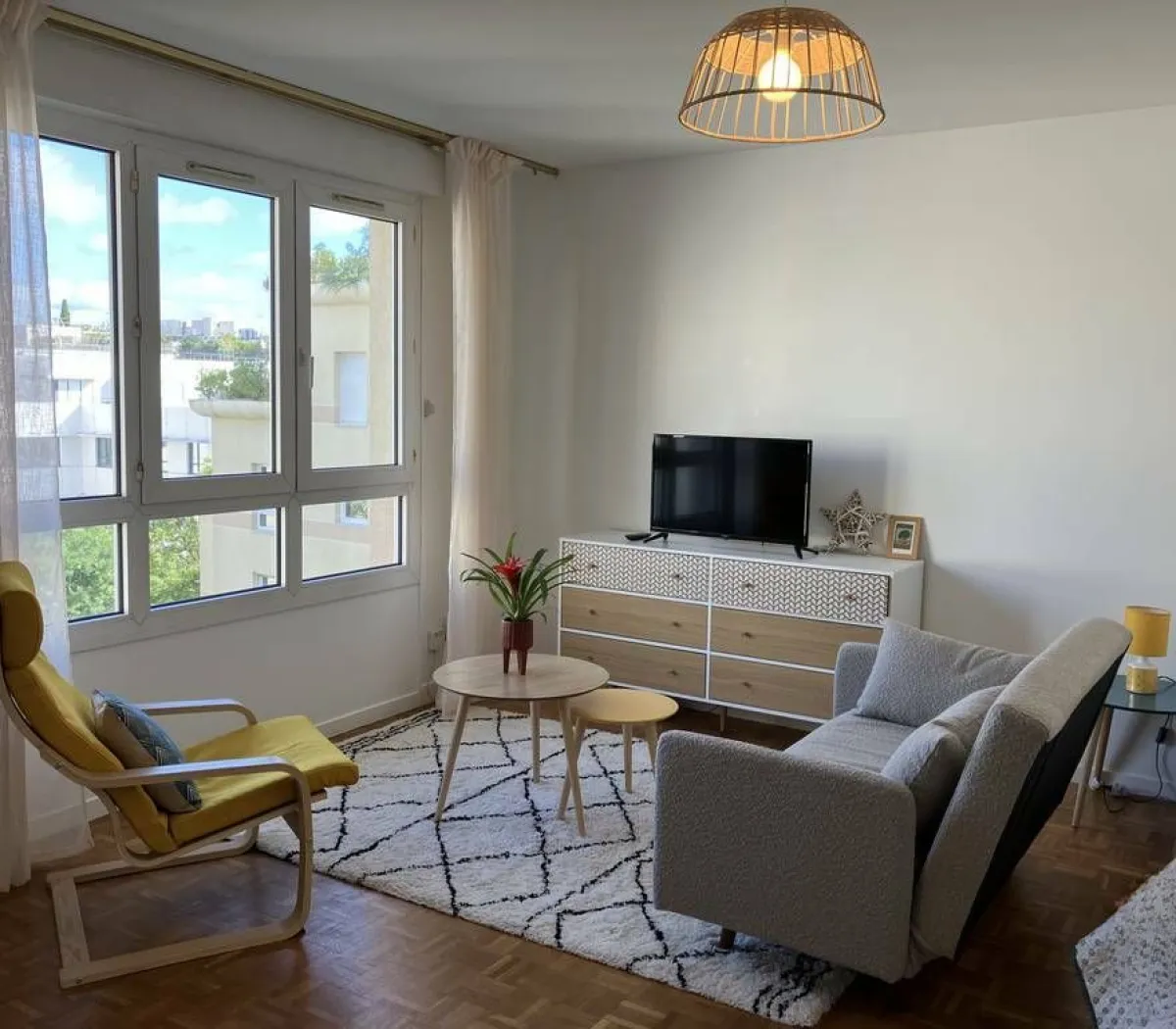 Location Levallois-Perret Appartement daaf14b9