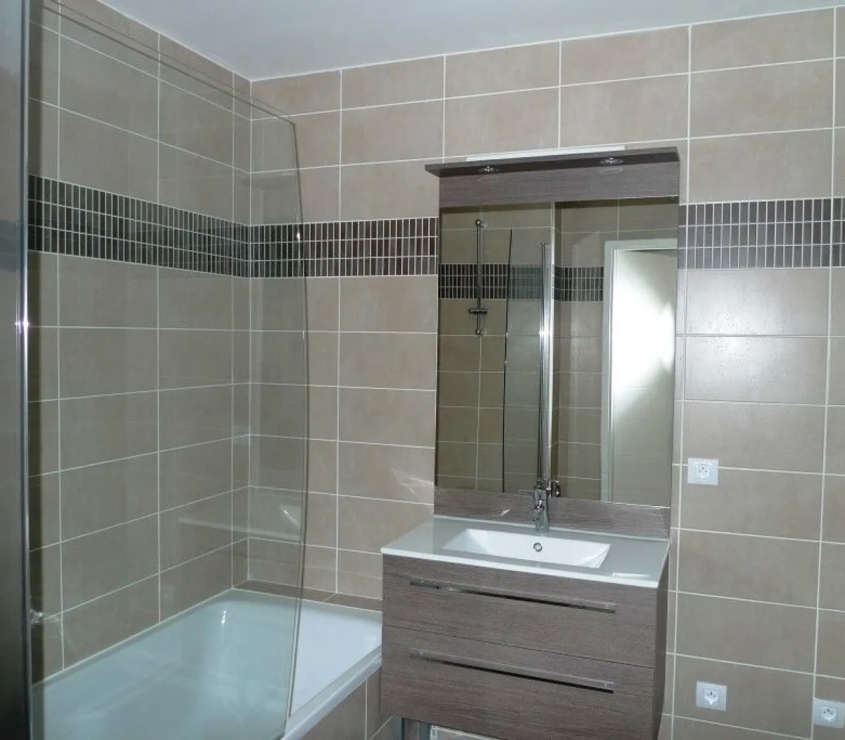 Location Issy-les-Moulineaux Appartement de7c0481