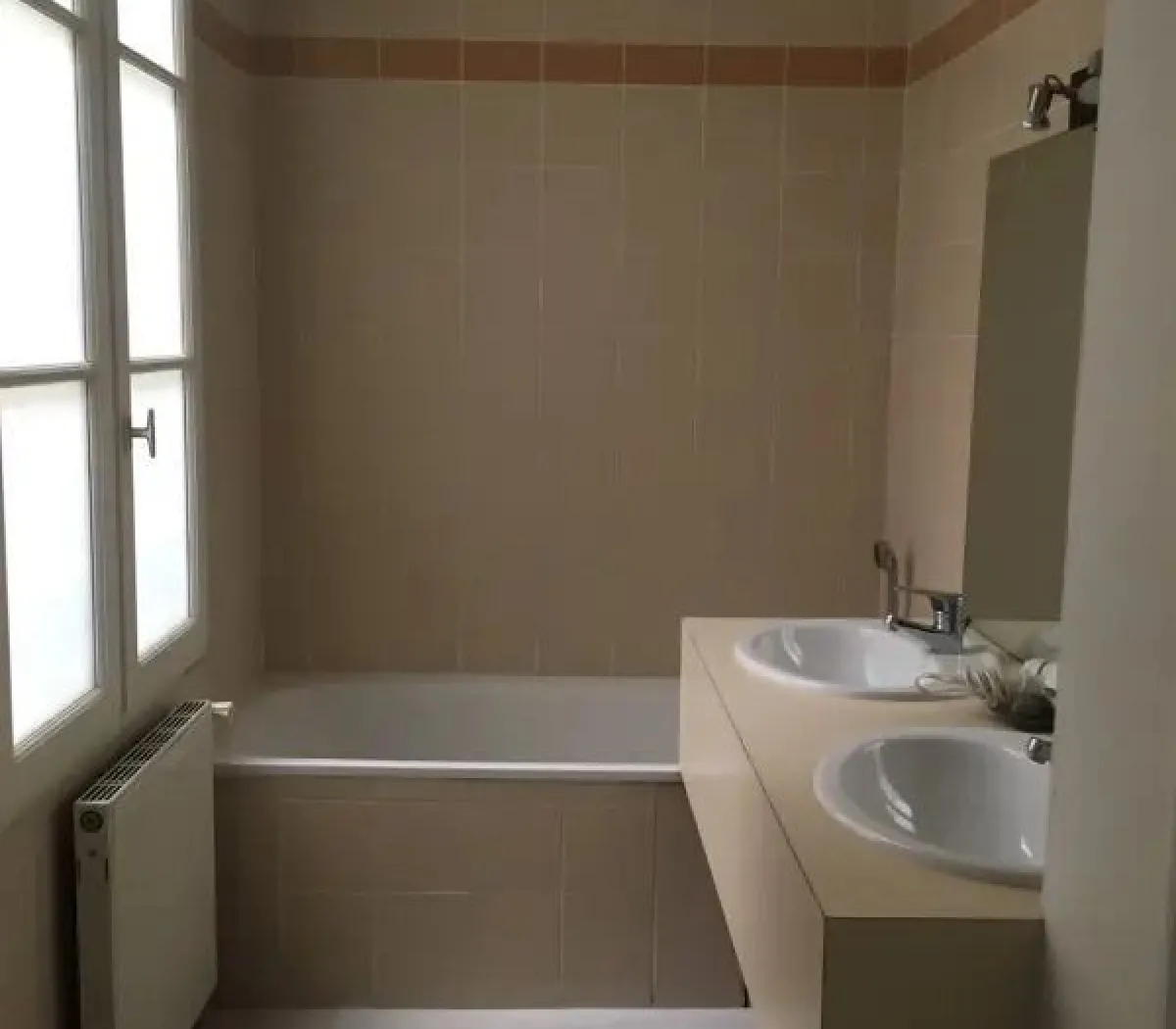 Location Bordeaux Appartement e7e438cc