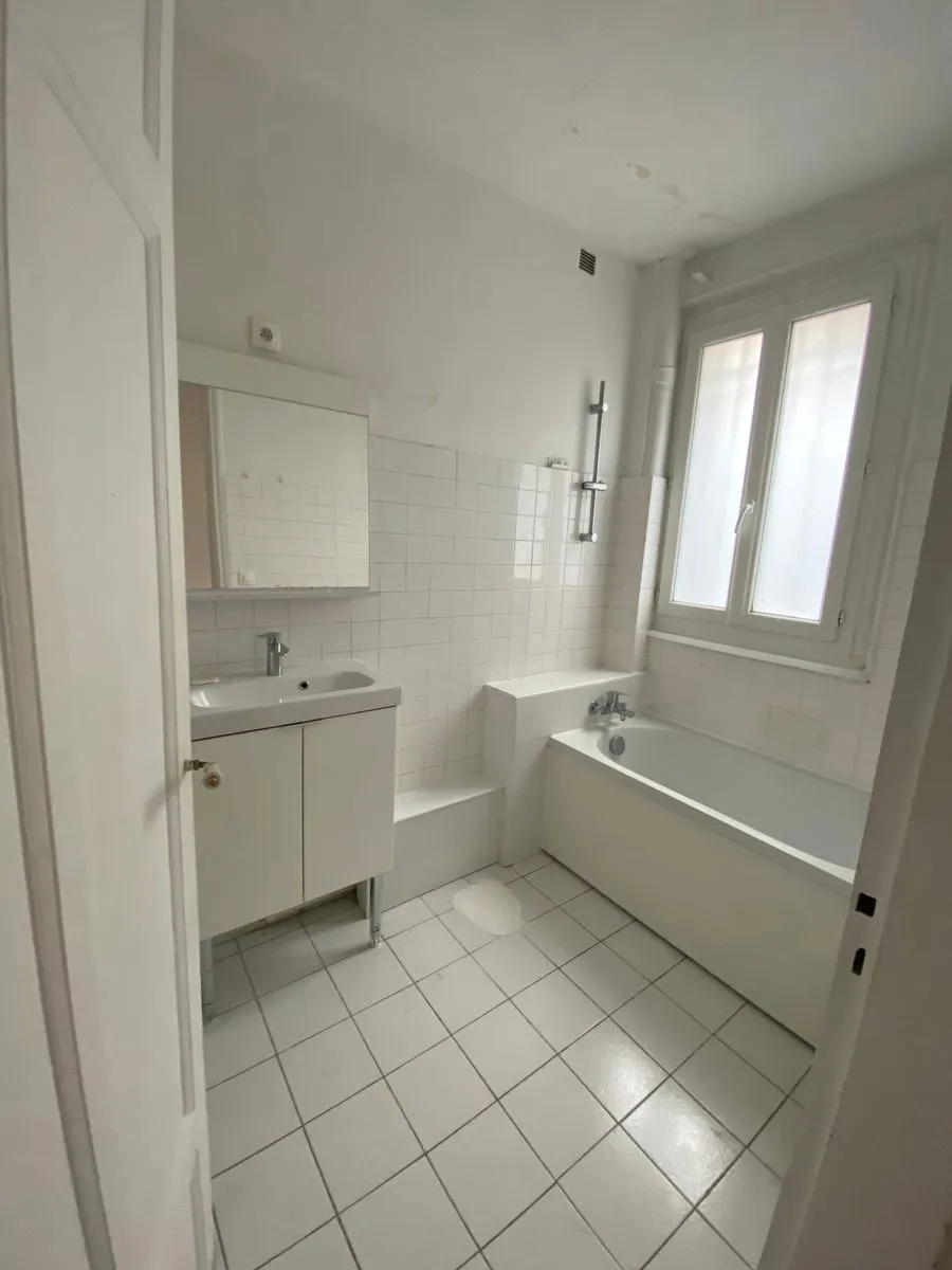 Location Paris Appartement ee8b2a9b3