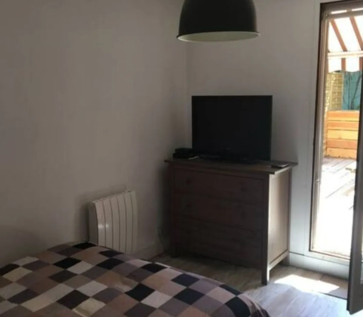 Location Saint-Antonin-sur-Bayon Appartement ef21d901