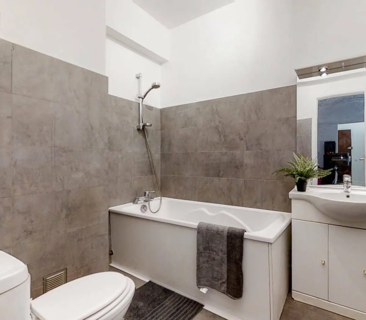 Location Neuilly-sur-Seine Appartement f65f0831