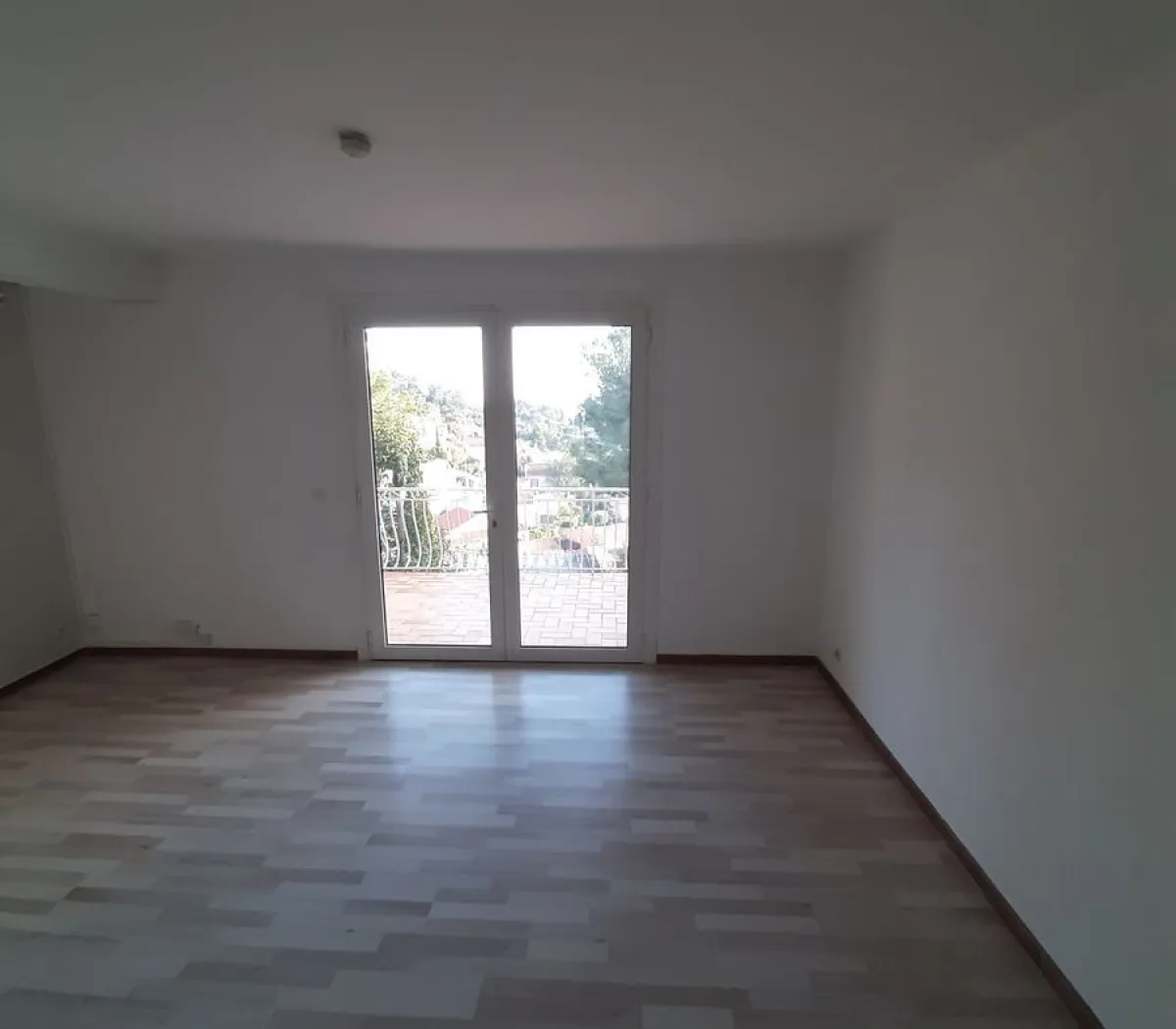 Location Toulon Appartement f75df3c6