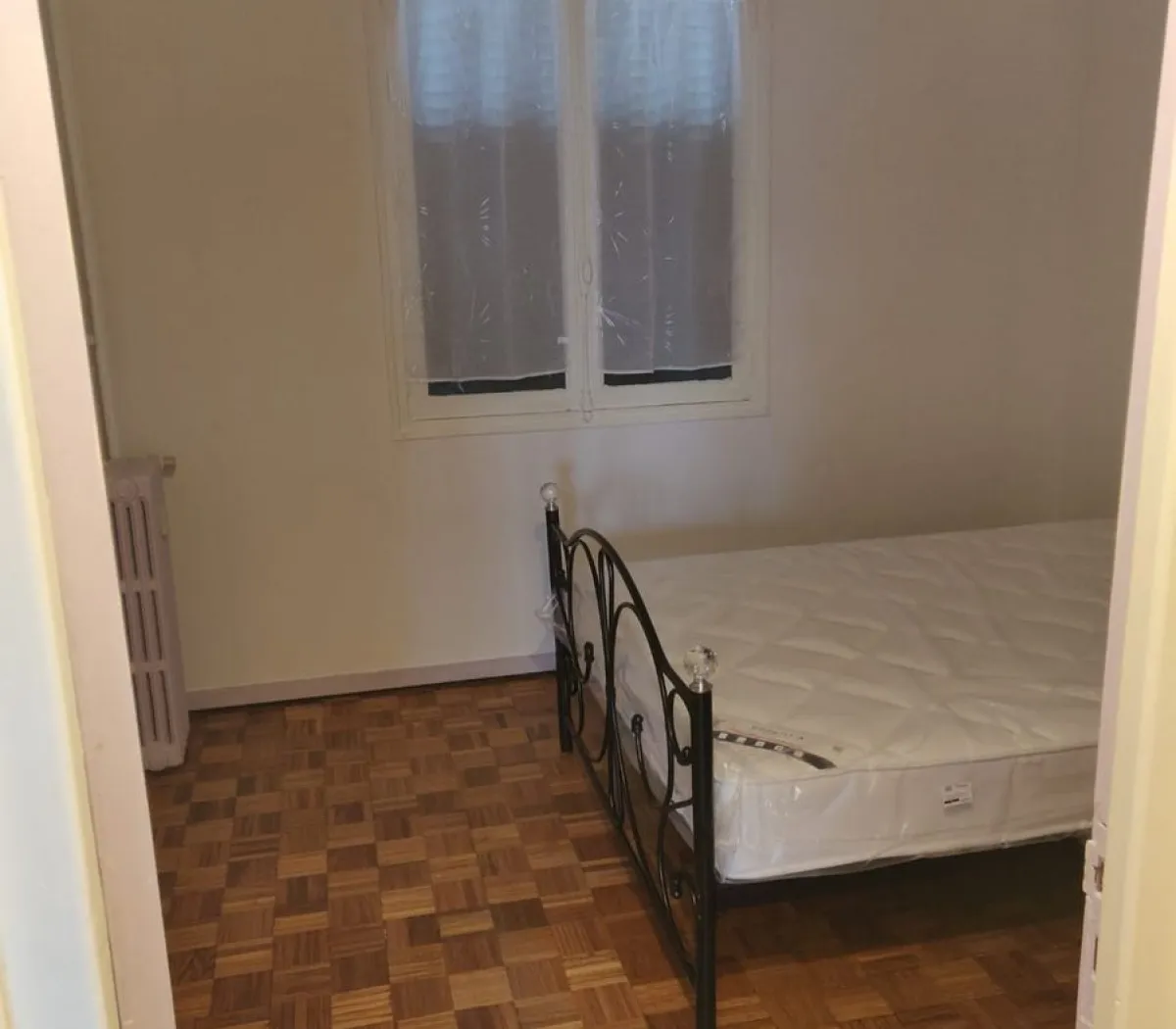 Location Les Pavillons-sous-Bois Appartement fdc8006a