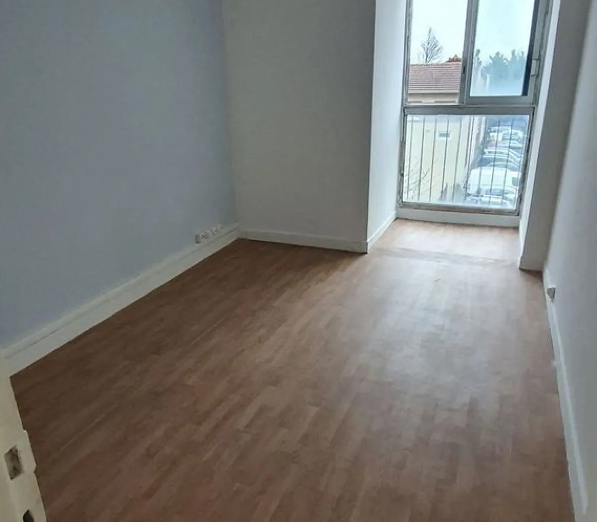 Location Épinay-sur-Seine Appartement fec26a5b